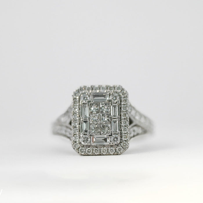 Vera Wang Love Collection 1.50 tcw  Diamond Engagement Ring in 14K White Gold