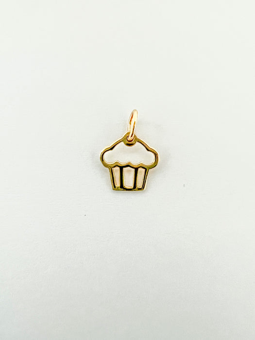14k gold Cupcake charm pendant 
