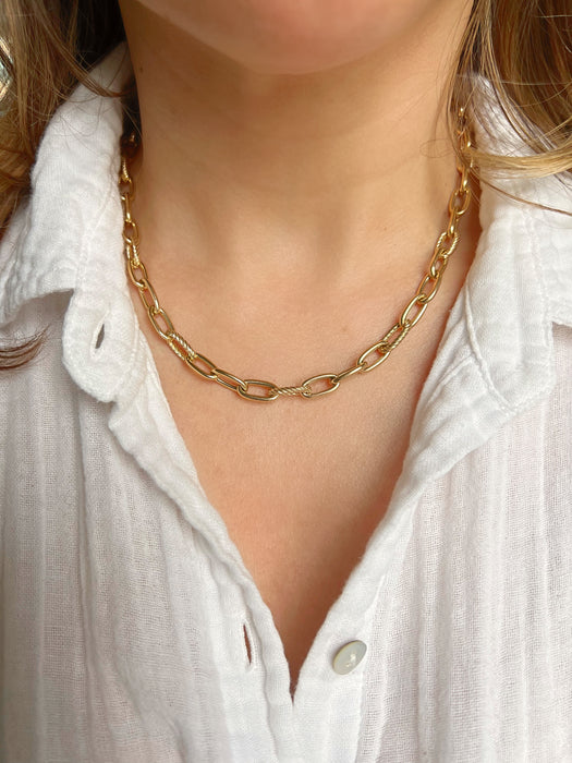 14K Italian Yellow Gold Interlocking Paperclip Necklace