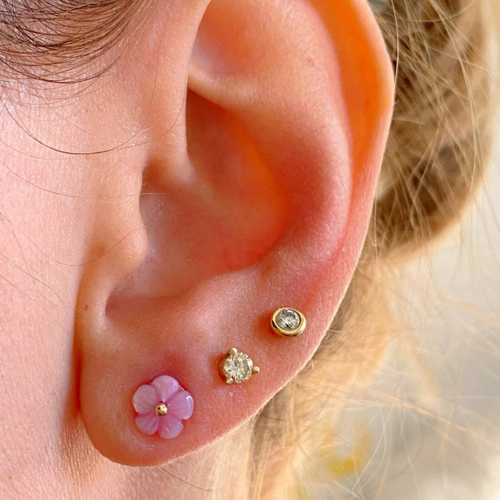 14K Yellow Gold Mother of Pearl Flower Stud Earrings