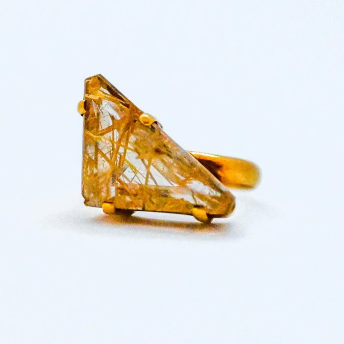 18k Yellow Gold Triangle Shape Rutilated Quartz Ring