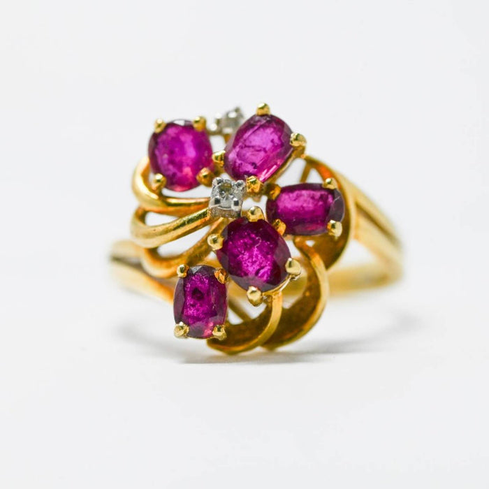 Vintage 14K Yellow Gold Ruby & Diamond  Cluster Ring