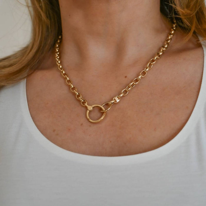 14K Yellow Gold Oval Rolo Chain Charm Necklace