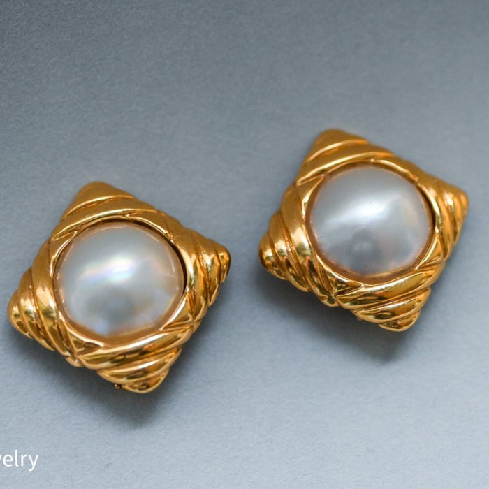 Vintage Clip On Pearl State Earrings 14K Yellow Gold