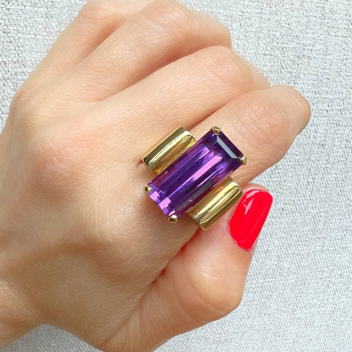 14K Yellow Gold Amethyst Vintage Ring