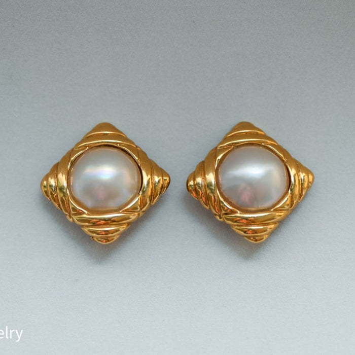 Vintage Clip On Pearl State Earrings 14K Yellow Gold