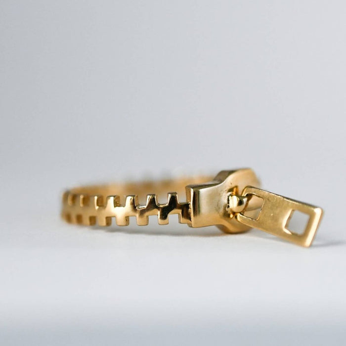 14k Yellow Gold Zipper Band Ring