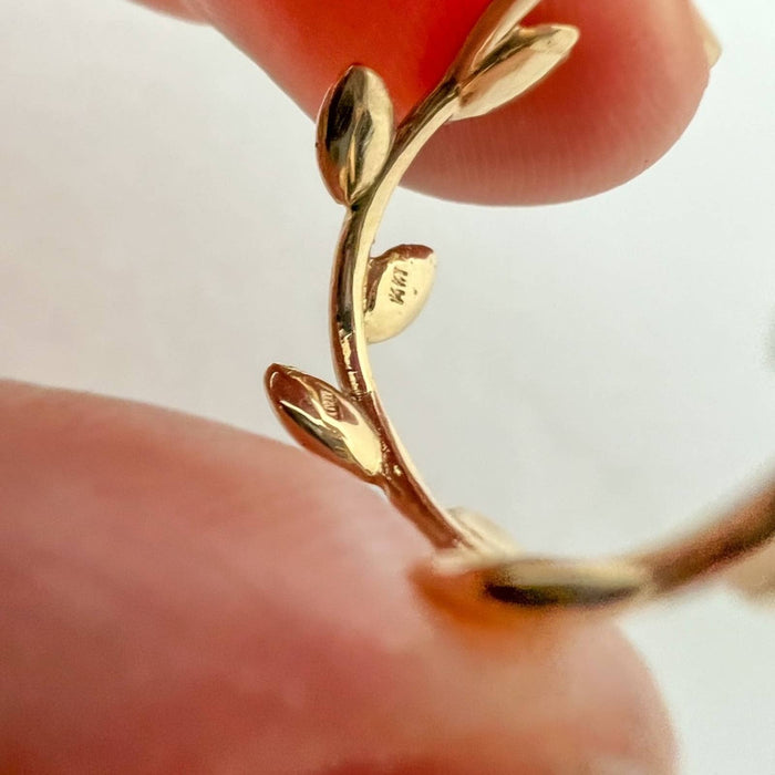 14K Yellow Gold Olive Leaf Band Ring