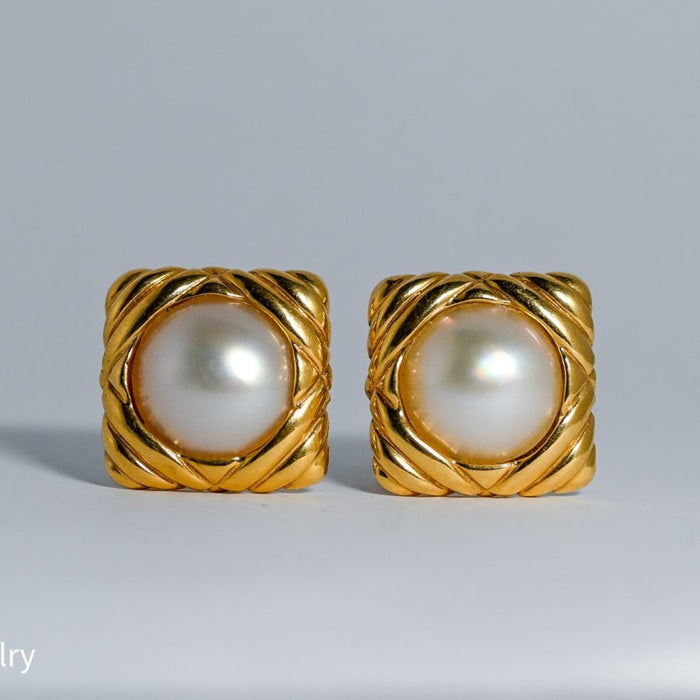 Vintage Clip On Pearl State Earrings 14K Yellow Gold