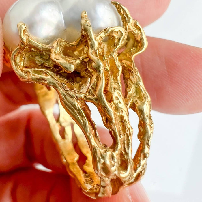 1970s Baroque South Sea Pearl 18K Yellow Gold Ring