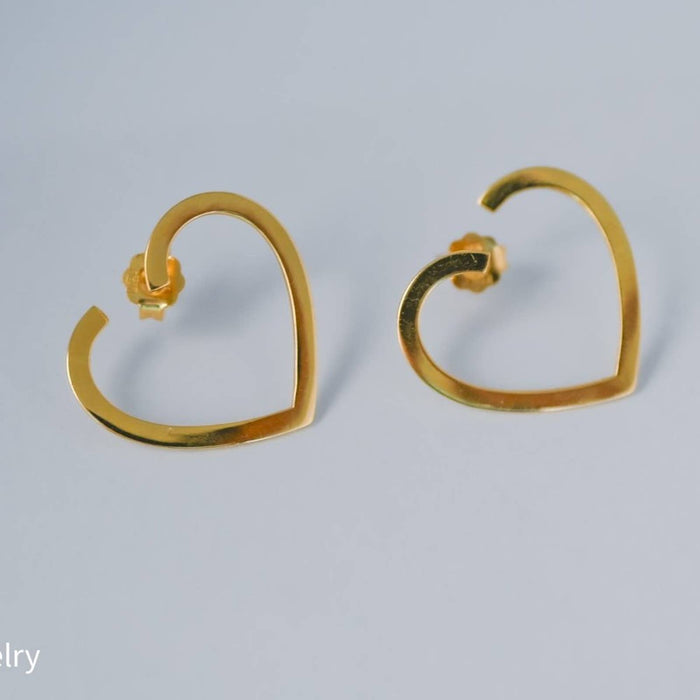 14k Yellow Gold Heart Hoop Earrings