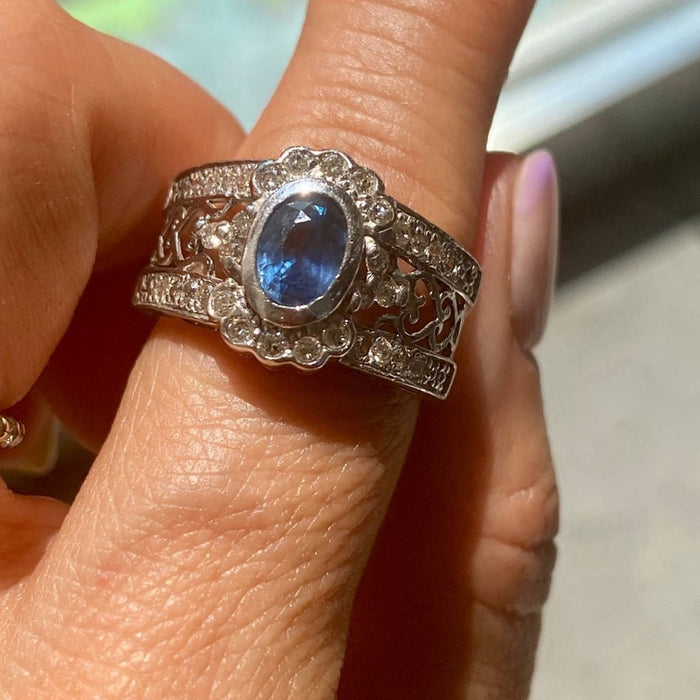 	art deco diamond and sapphire ring