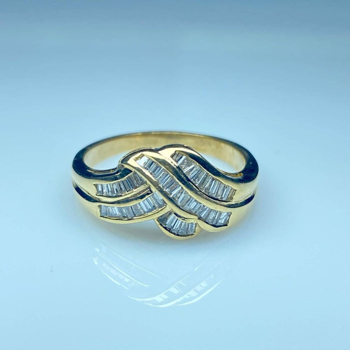 Baguette diamond vintage ring