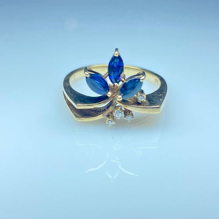 14K Gold Vintage Sapphire and Diamond Ring