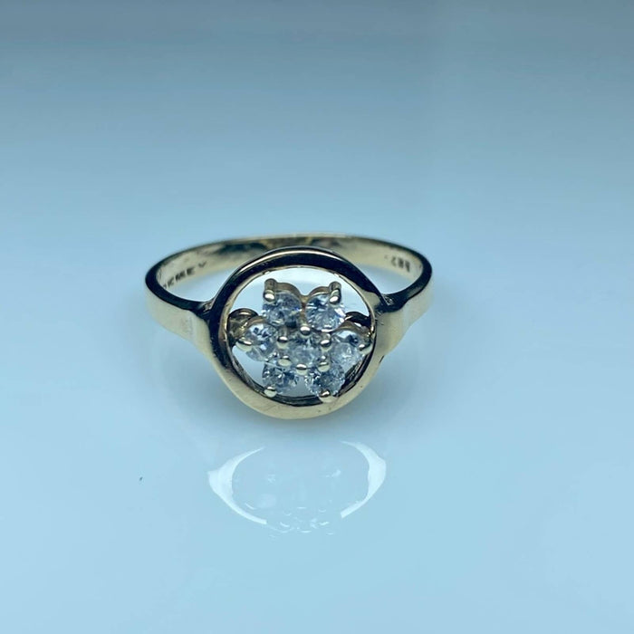 Vintage 14K Gold Diamond Cluster Ring