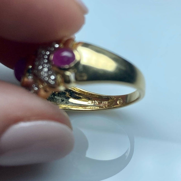 14K Yellow Gold Cabochon Ruby And Diamond Vintage Ring