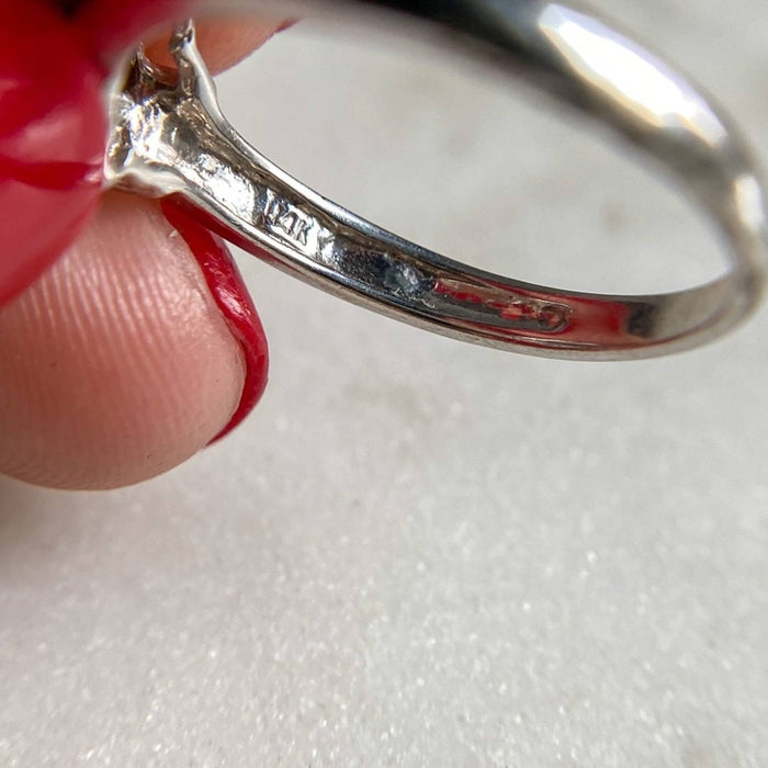 14K White Gold Diamond Flower Ring