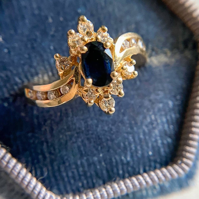 14K Gold Sapphire and Diamond Vintage Ring