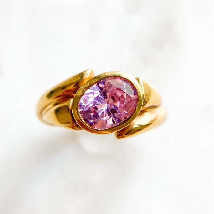 18K Yellow Gold Pink Topaz Vintage Ring