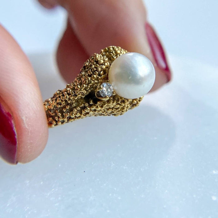 18K Gold Antique Pearl And Diamond Ring