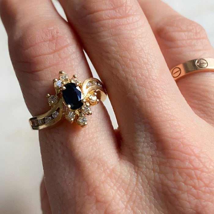 14K Gold Sapphire and Diamond Vintage Ring