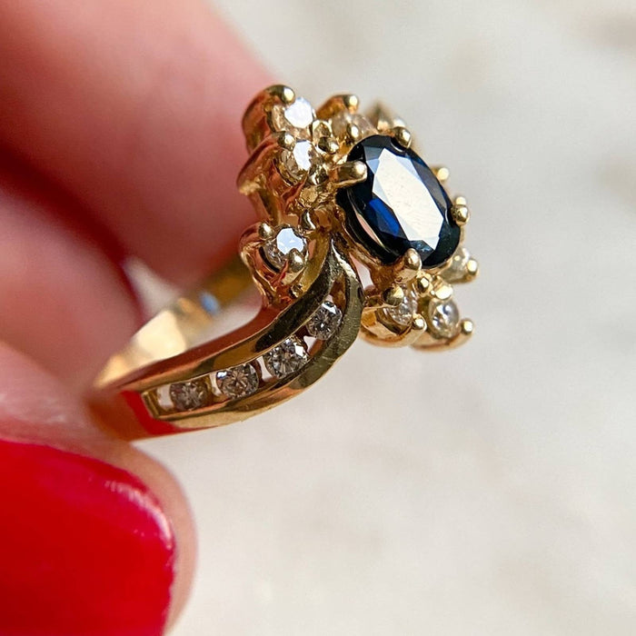 14K Gold Sapphire and Diamond Vintage Ring