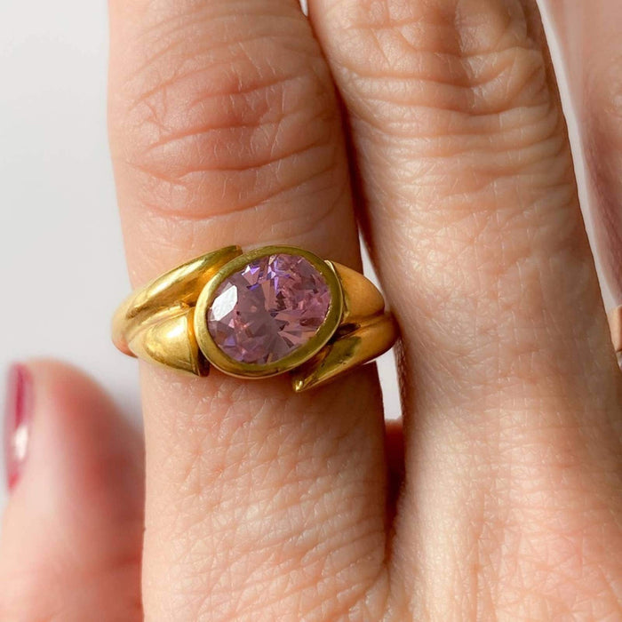 18K Yellow Gold Pink Topaz Vintage Ring