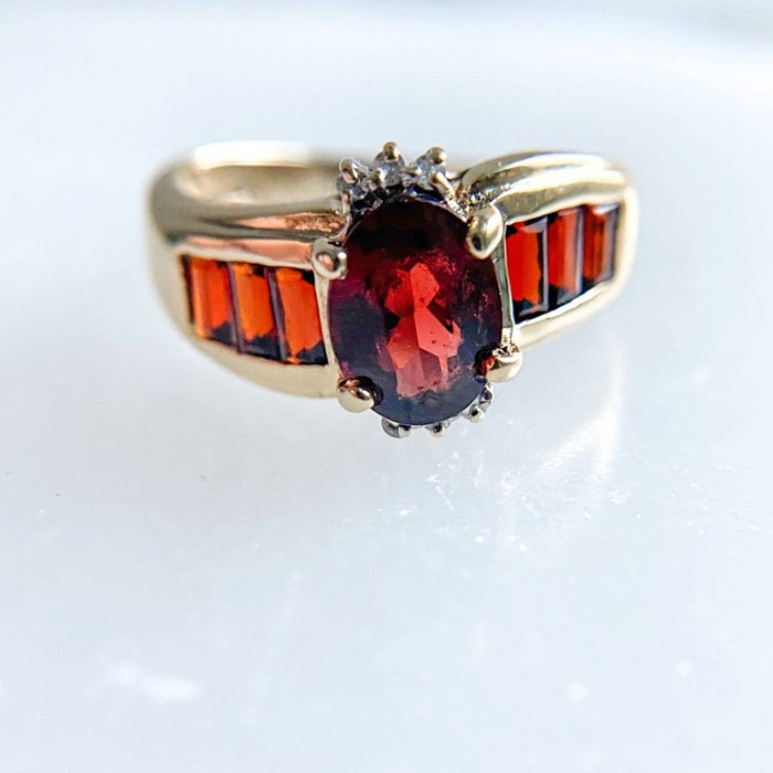 	vintage garnet and diamond ring