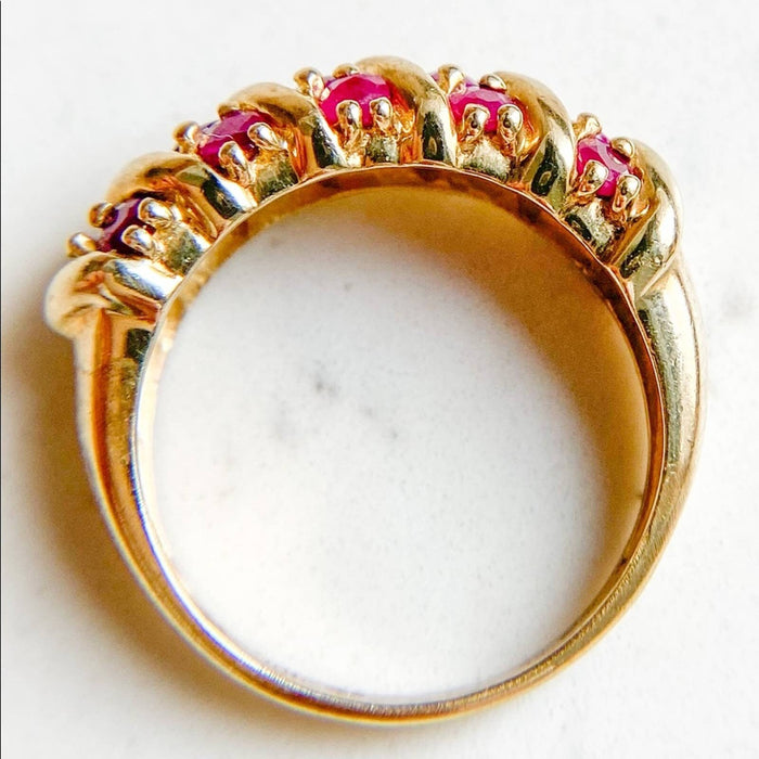 10K Yellow Gold Ruby Vintage Ring