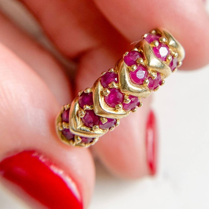 10K Yellow Gold Ruby Vintage Ring