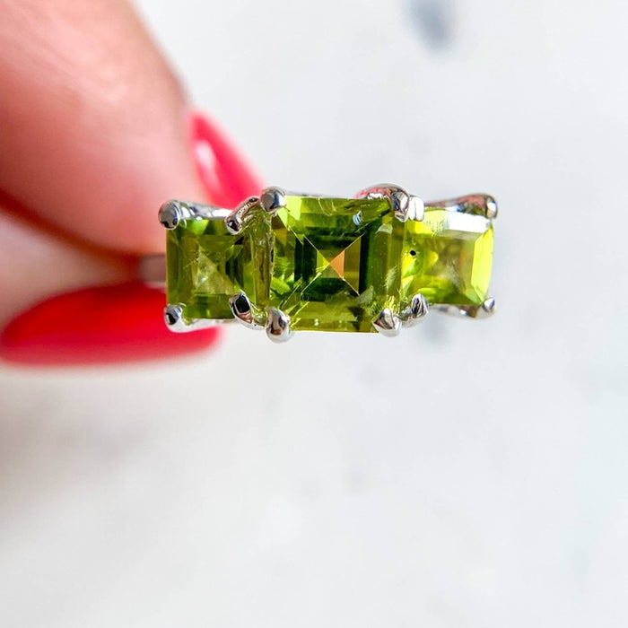 14K White Gold Peridot Three Stone Ring