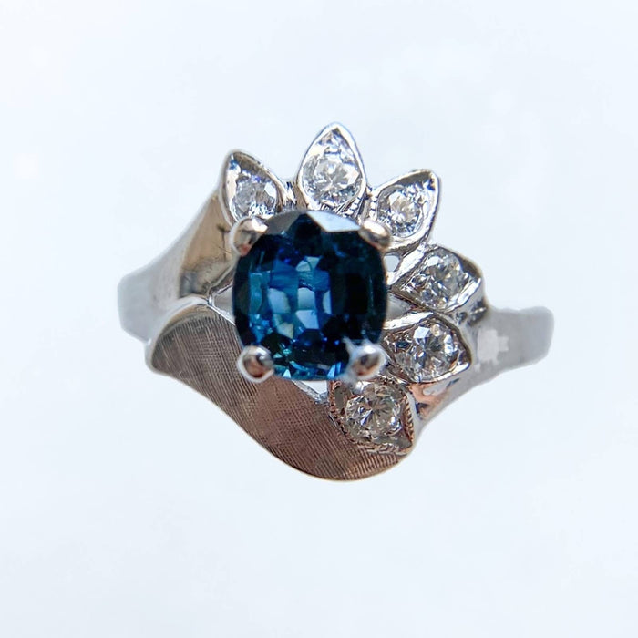 14K White Gold Blue Sapphire And Diamond Vintage Ring