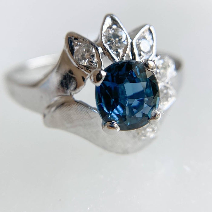 14K White Gold Blue Sapphire And Diamond Vintage Ring