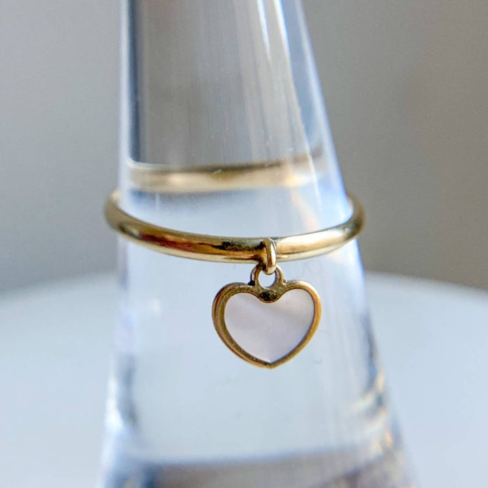 14K Yellow Gold Mother Of Pearl Dangle Hearts Ring