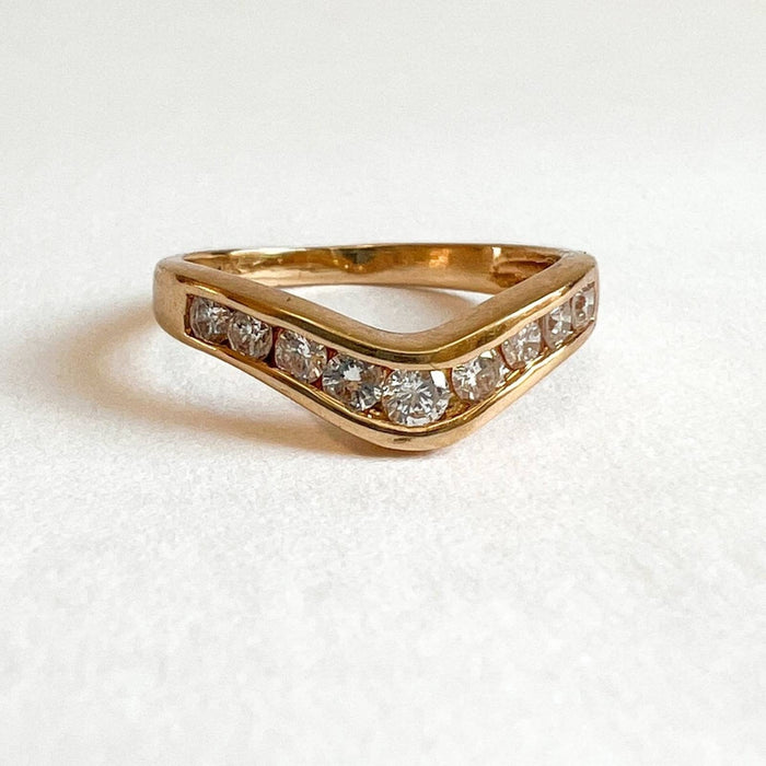 Vintage 14K Gold Diamond Chevron Ring