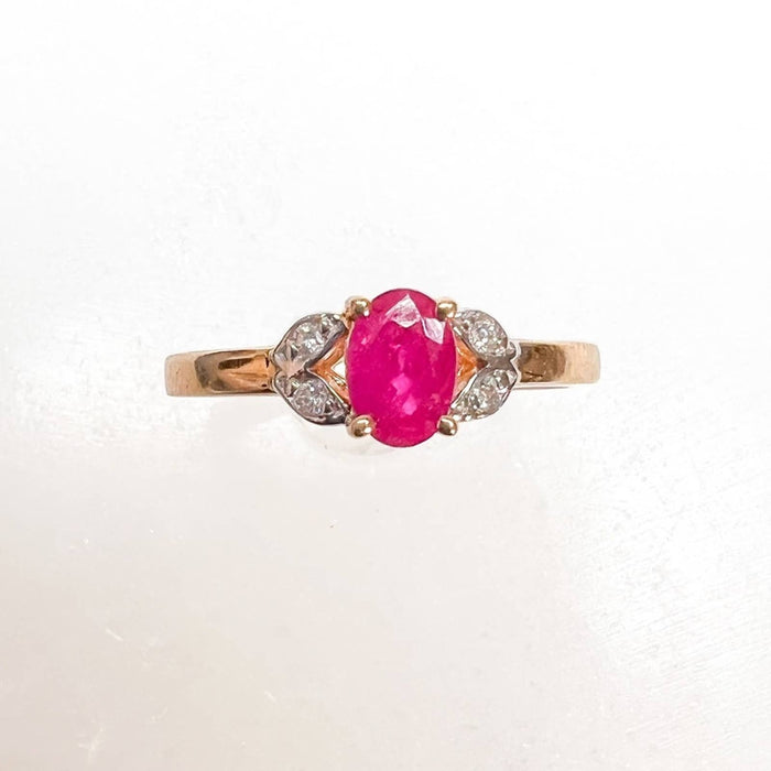 14K Gold Ruby and Diamond Vintage Cluster Ring