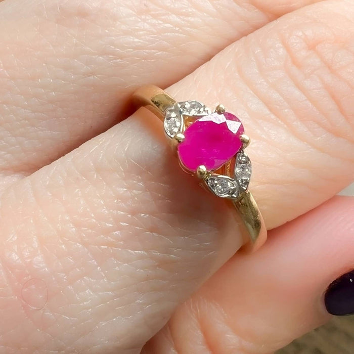 14K Gold Ruby and Diamond Vintage Cluster Ring