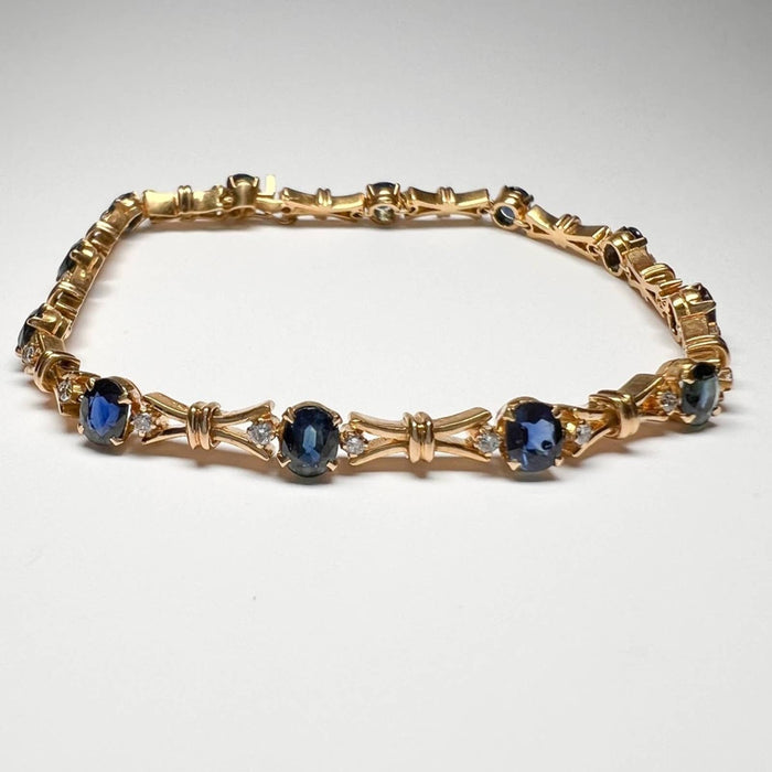 18K Yellow Gold Blue Sapphire And Diamond Vintage Bracelet