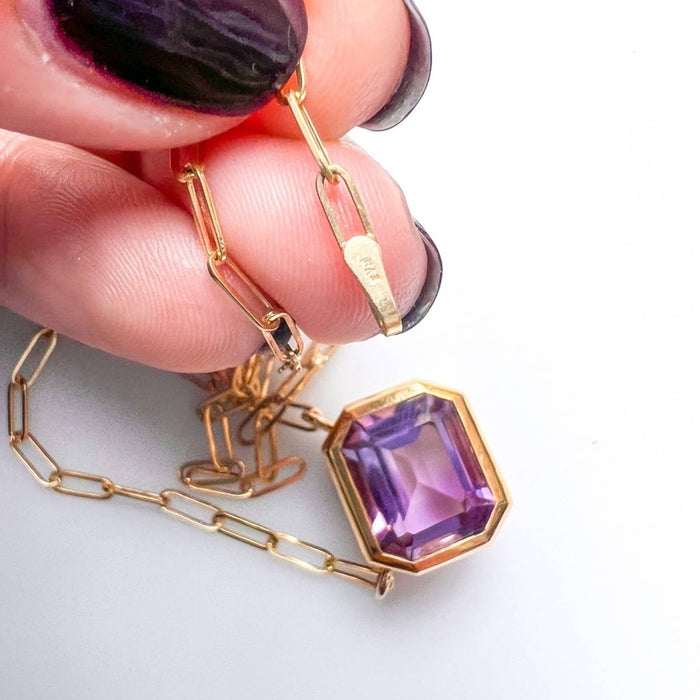 14K Yellow Gold Amethyst Or Rose de France Emerald Cut East West Pendant Necklace