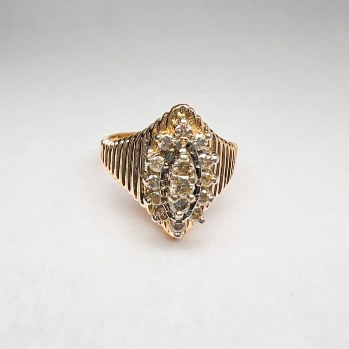 14K Yellow Gold Diamond Vintage Ring