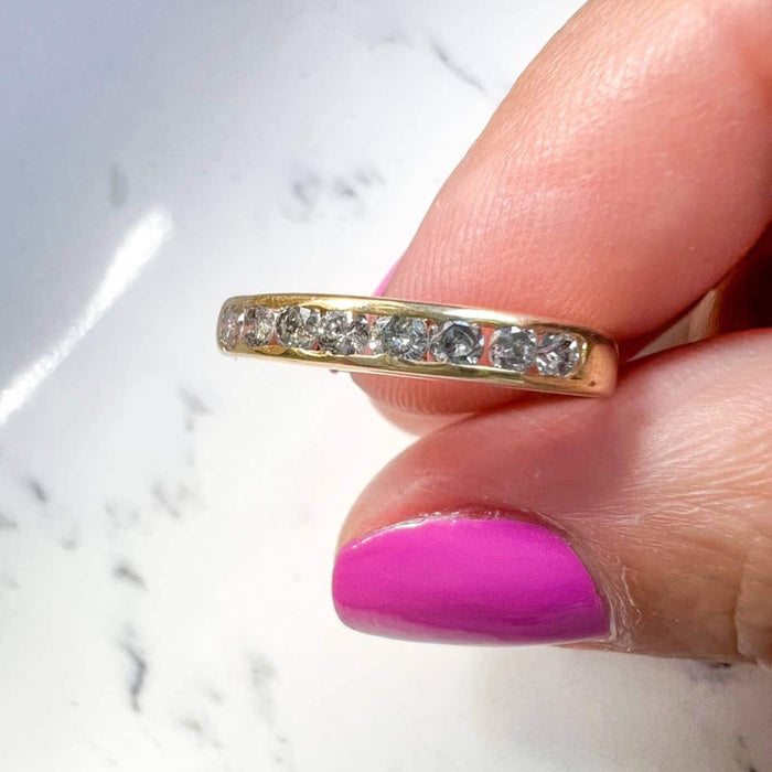 14K Yellow Gold Vintage Diamond Band