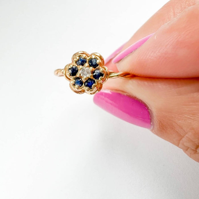 14K Yellow Gold Sapphire and Diamond Cluster Ring