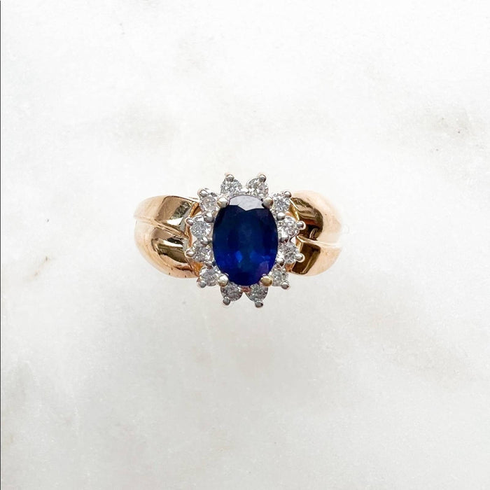 14K Yellow Gold Blue Sapphire Vintage Cluster Ring