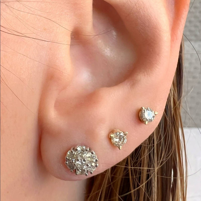 14k Yellow Gold Diamond Flower Cluster Stud Earrings