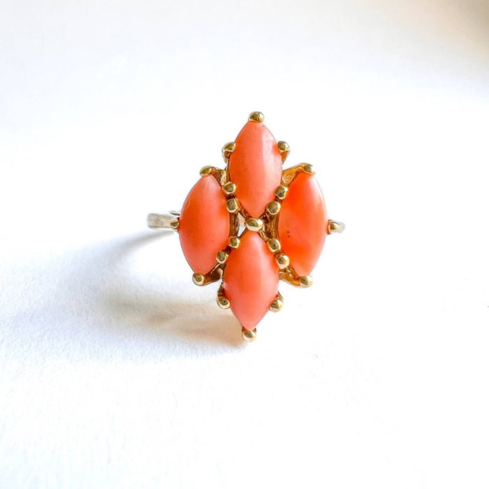 14K Yellow Gold Marquise Coral Vintage  Ring