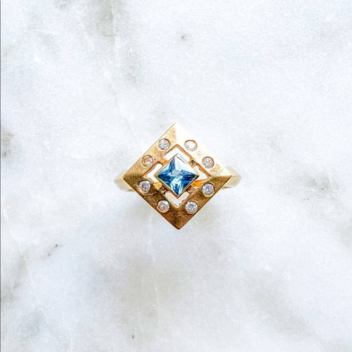  14K Yellow Gold Blue Topaz Cocktail Ring