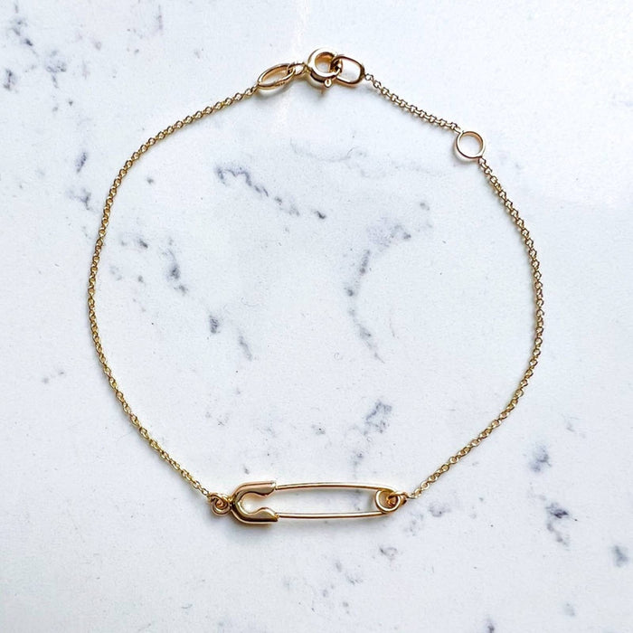 14K Yellow Gold Safety Pin Bracelet