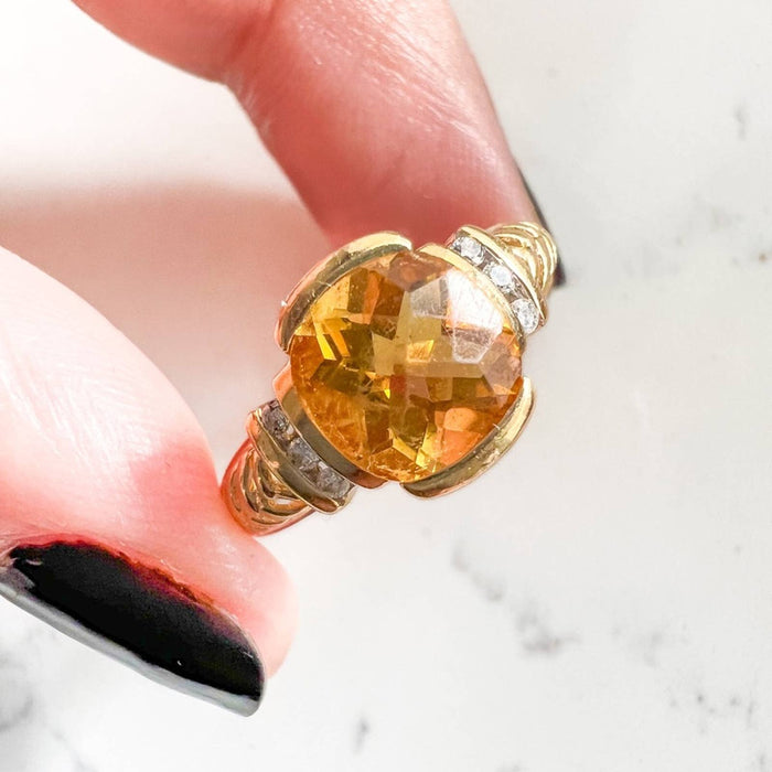 Vintage Estate 14k Yellow Gold Citrine and Diamond Ring