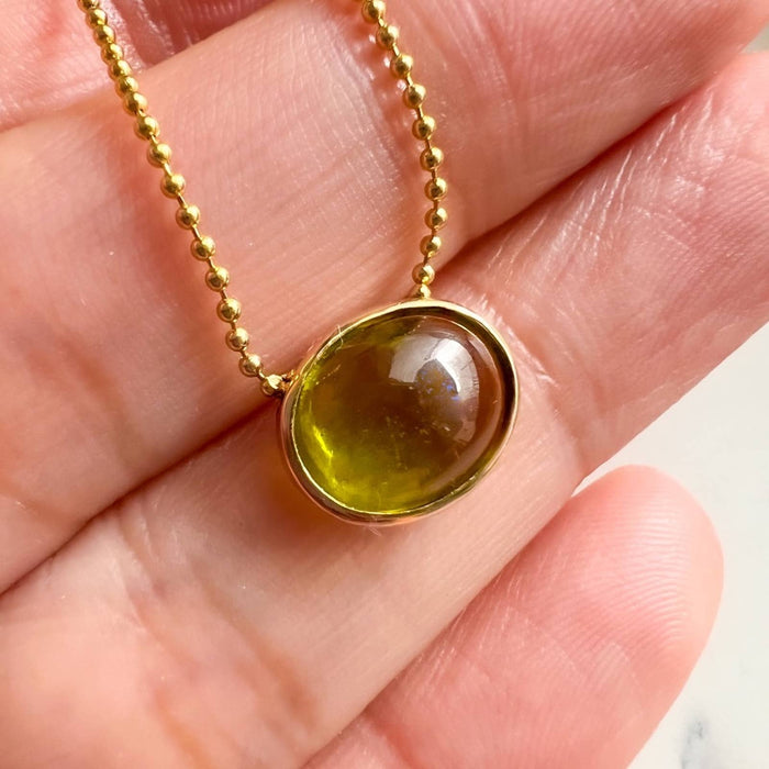 Cabochon Peridot East and West Necklace 14k Gold