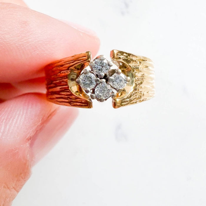 Vintage Texture Diamond Ring in14K Yellow Gold